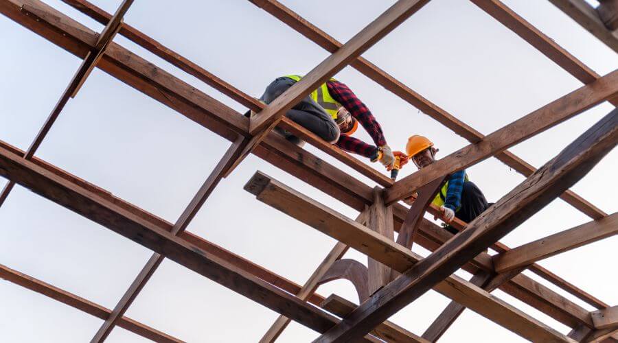 Professional gutter cleaning services in Tunnelton, WV